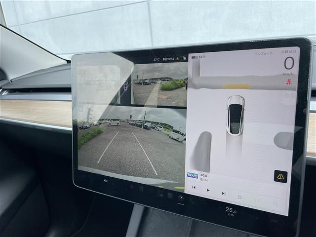 Tesla Model Y 5