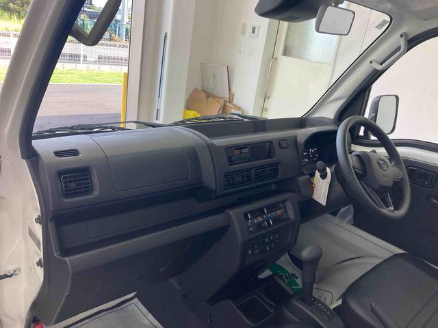 Daihatsu Hijet Truck 12