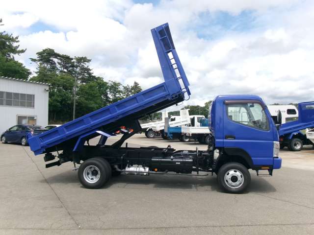 Mitsubishi Fuso Canter 8
