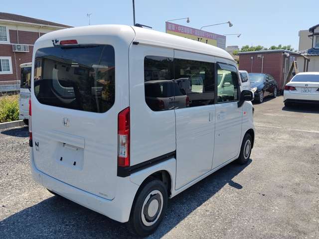 Honda N-VAN 9