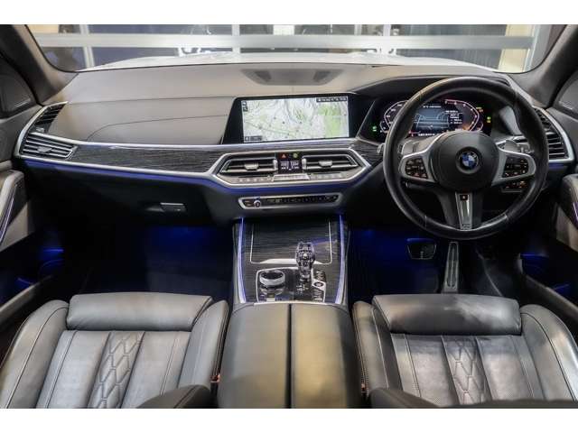 BMW X7 7