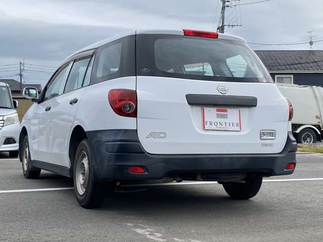 Nissan AD 9