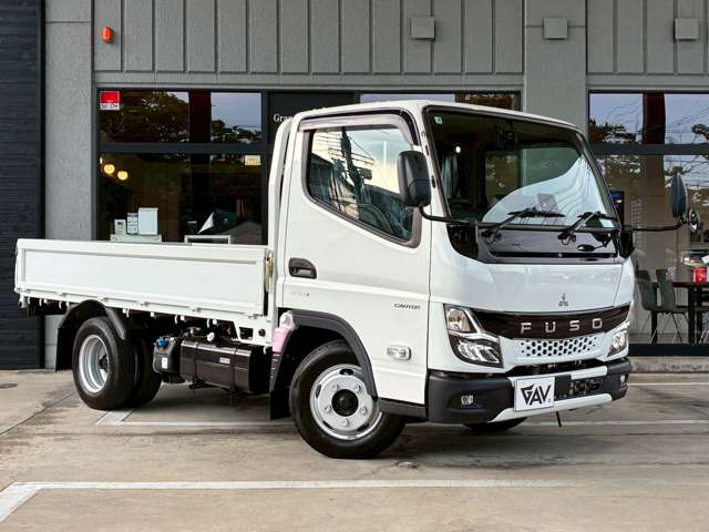 Mitsubishi Fuso Canter 7
