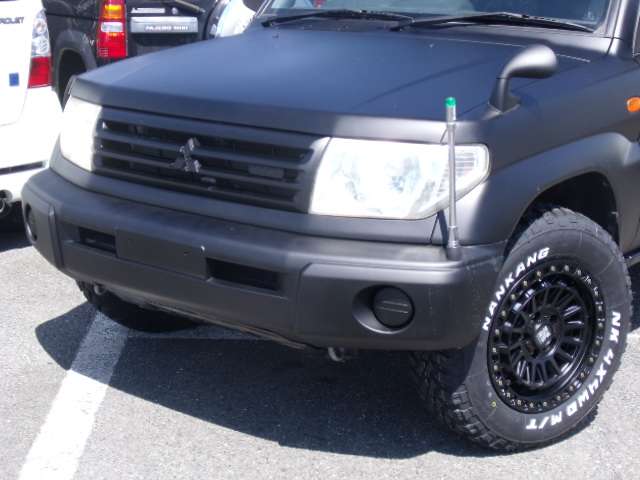 Mitsubishi Pajero iO 5