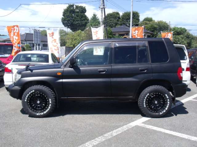 Mitsubishi Pajero iO 6