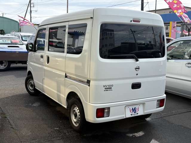 Nissan NV100 Clipper 4