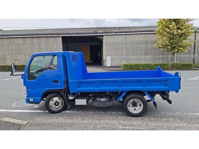 Isuzu Elf 10