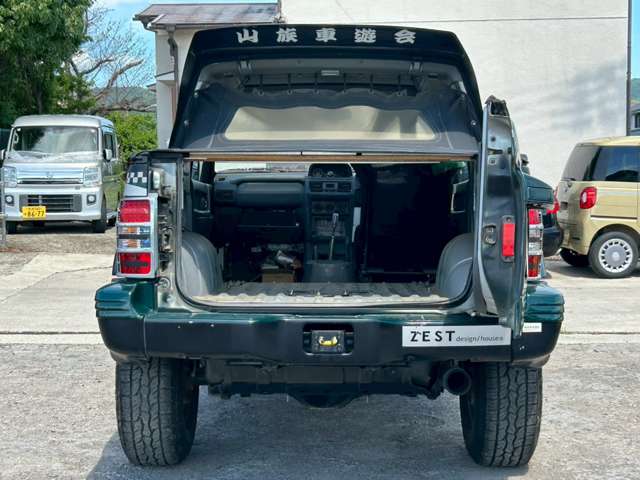 Mitsubishi Pajero 11