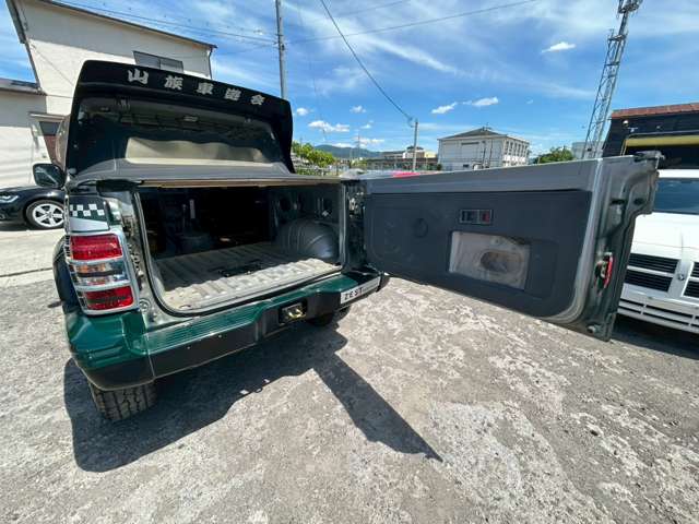 Mitsubishi Pajero 12