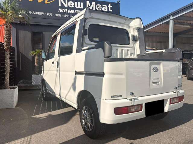 Daihatsu Hijet Deck Van 7