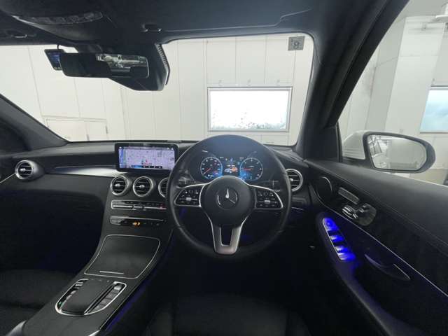 Mercedes-Benz GLC 8