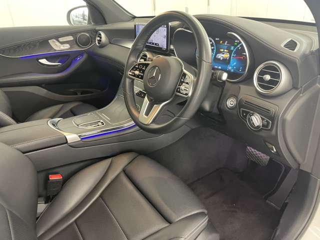 Mercedes-Benz GLC 10