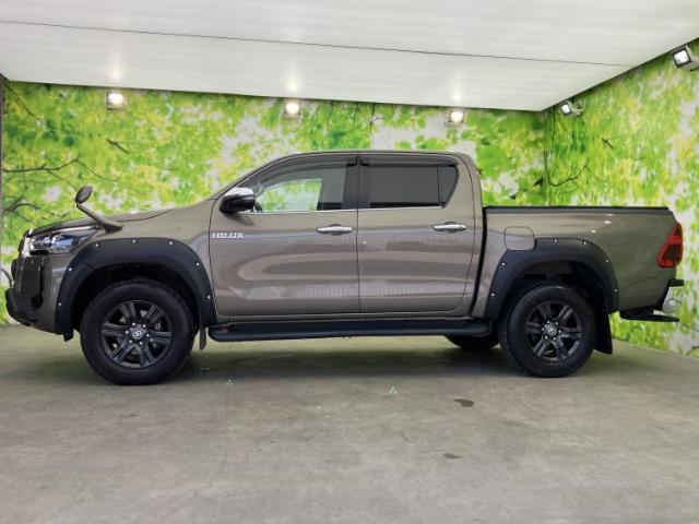 Toyota Hilux 5