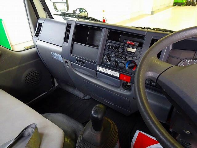 Isuzu Elf 9