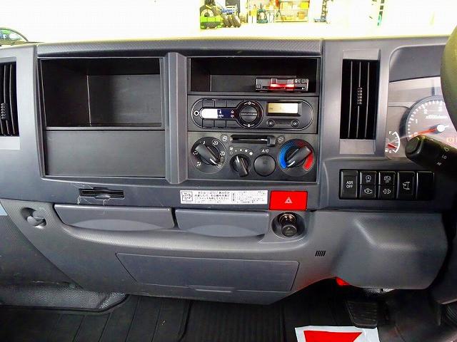 Isuzu Elf 10