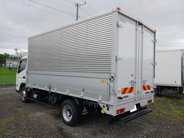 Mitsubishi Fuso Canter 6