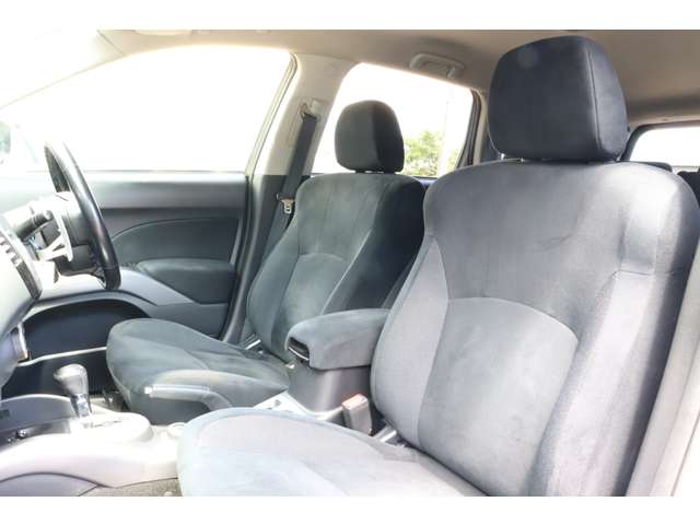 Mitsubishi Outlander 10