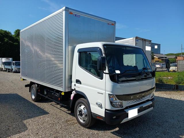 Mitsubishi Fuso Canter 10