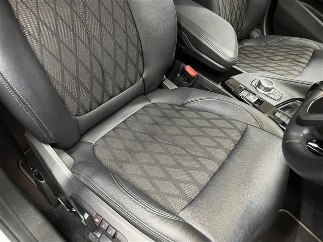 BMW X1 8