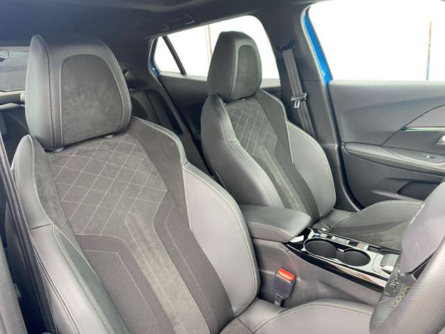Peugeot SUV 2008 11
