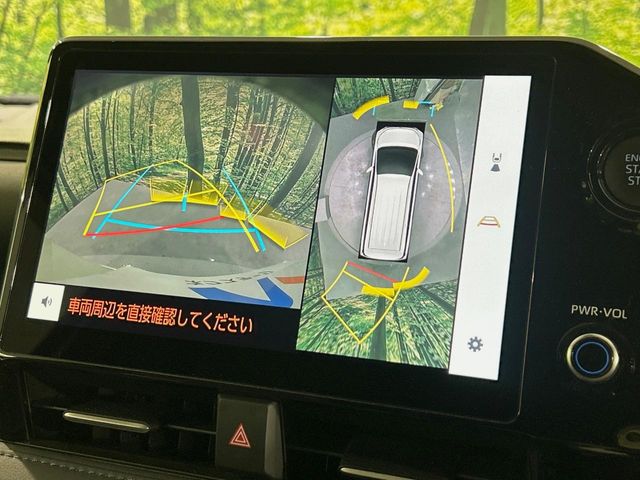 Toyota Voxy 5
