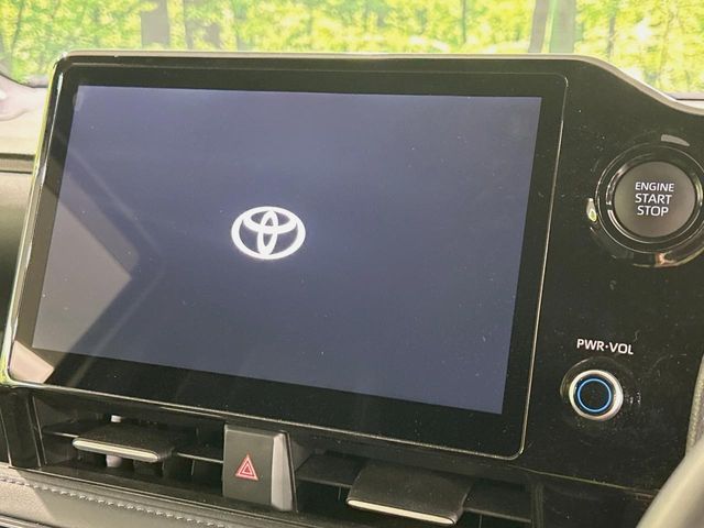Toyota Voxy 6