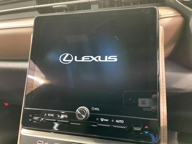 Lexus LBX 3