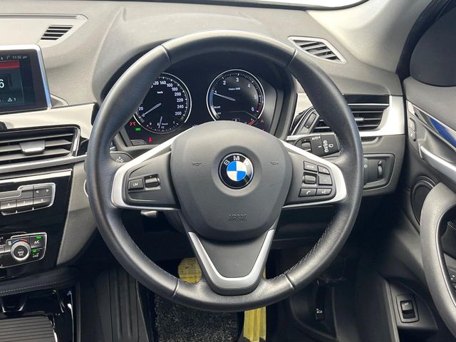 BMW X1 11