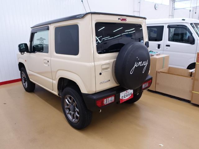 Suzuki Jimny 11
