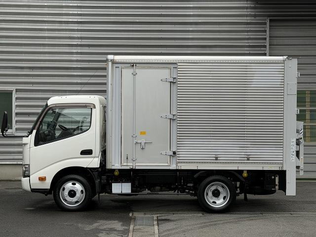 Hino Dutro 2