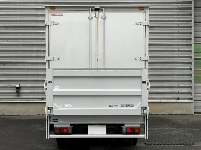 Hino Dutro 5