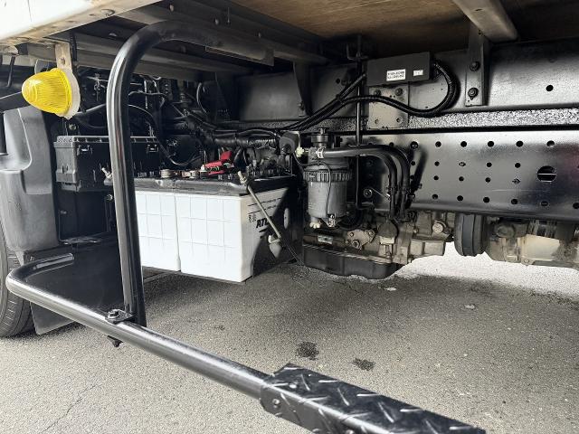 Hino Dutro 10