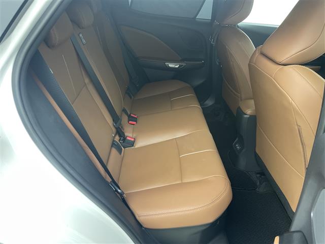 Lexus LBX 11