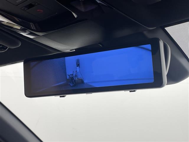 Lexus LBX 7