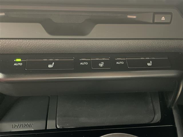 Lexus UX 7
