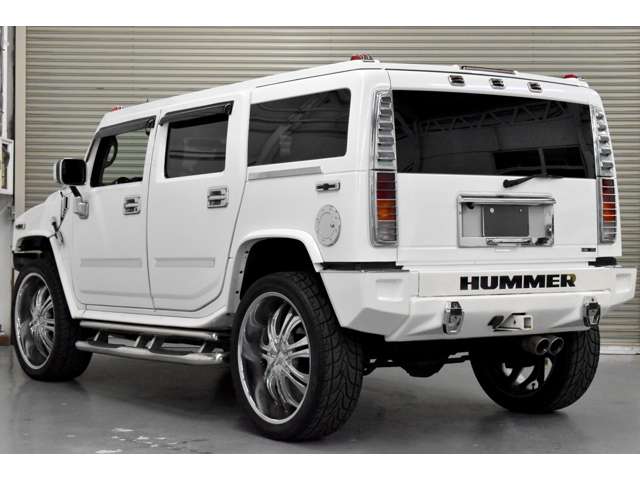 Hummer H2 3