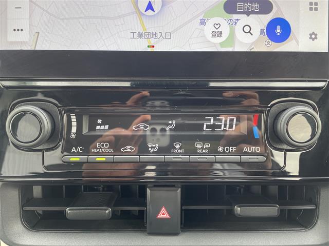 Toyota Sienta 9