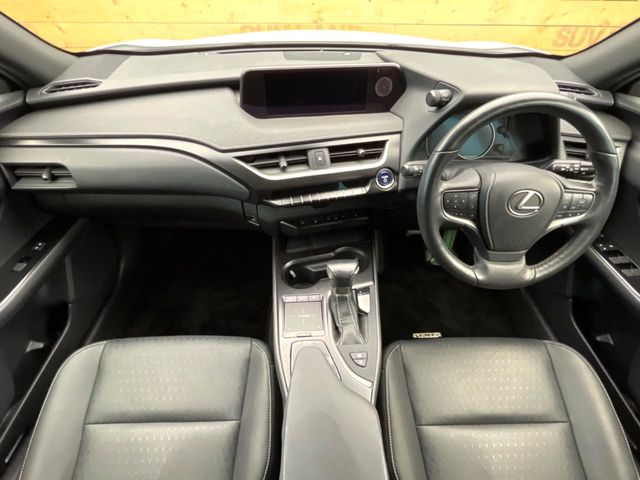 Lexus UX 2
