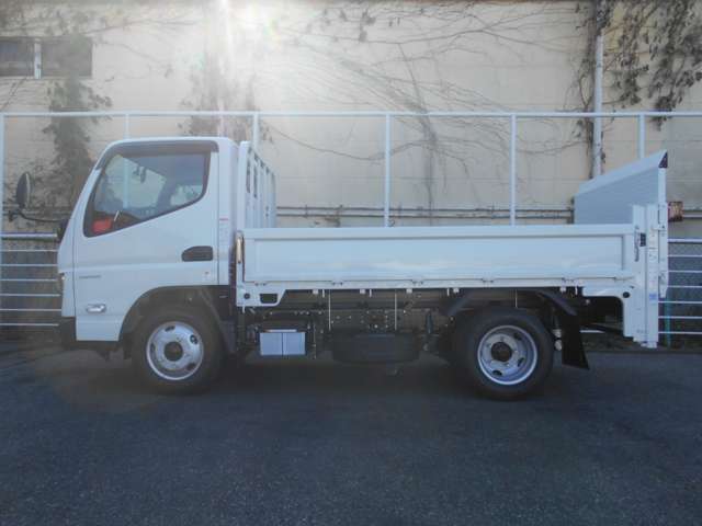 Mitsubishi Fuso Canter 4