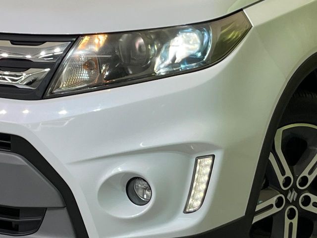 Suzuki Escudo 12