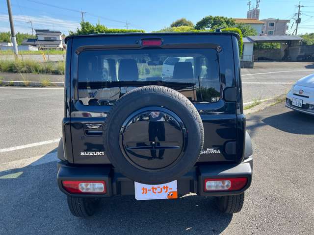 Suzuki Jimny Sierra 4