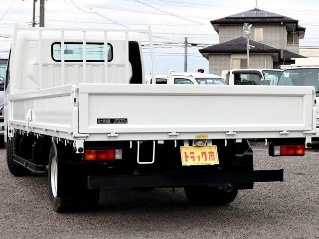 Mitsubishi Fuso Canter 7