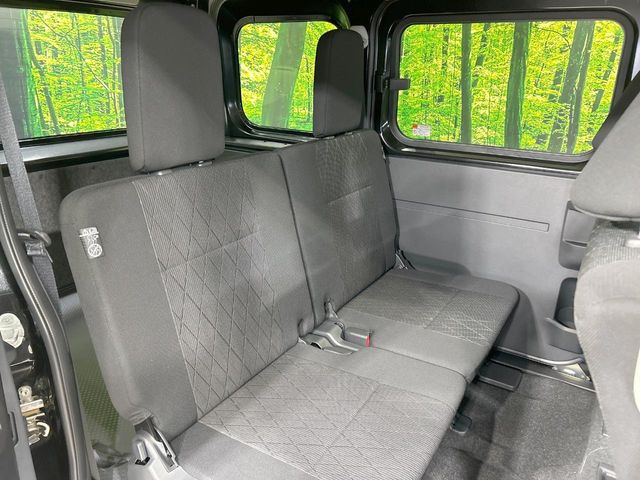 Daihatsu Atrai 9