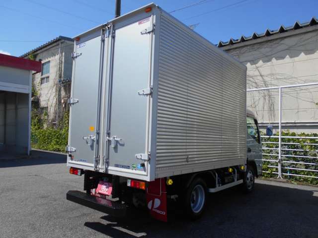 Mitsubishi Fuso Canter 6