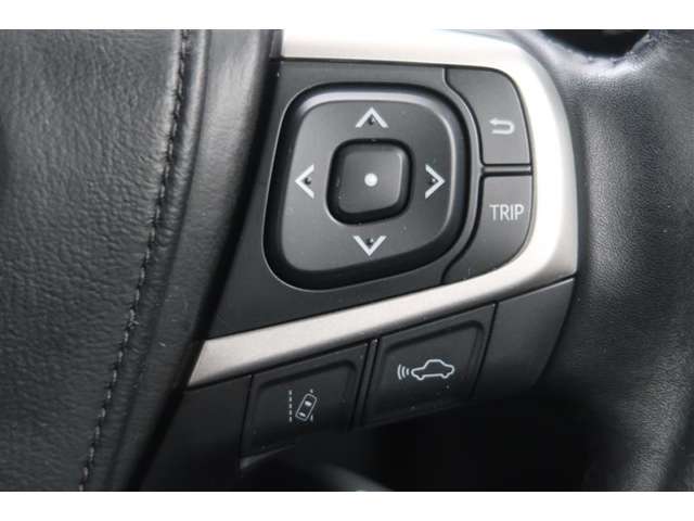 Toyota Harrier 4
