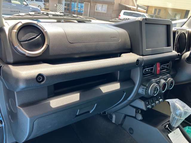 Suzuki Jimny Nomade 9
