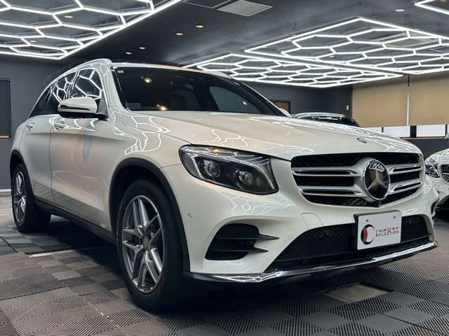 Mercedes-Benz GLC 8