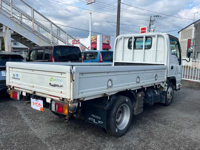 Isuzu Elf 4