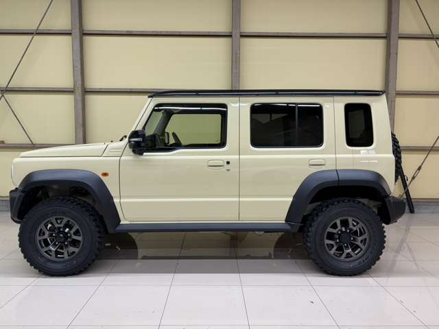 Suzuki Jimny Nomade 2