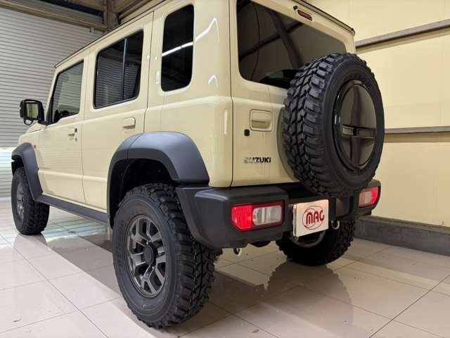 Suzuki Jimny Nomade 3